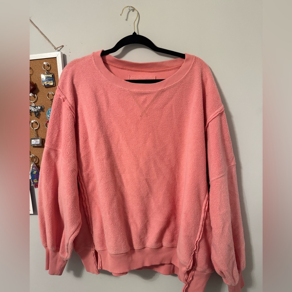 American Eagle Outfitters Coral Pink Crewneck Sweatshirt